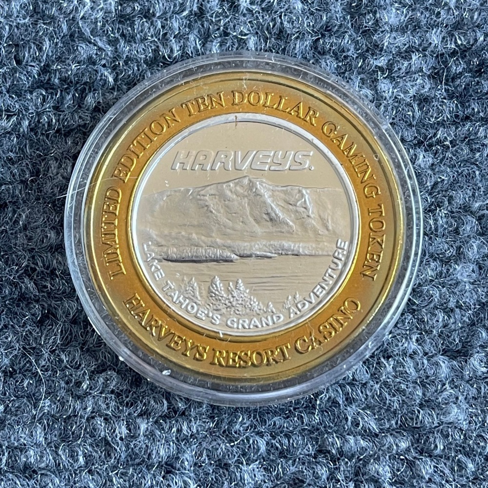 Harveys Resort Casino Lake Tahoe $10 Silver Strike 2000 Gaming Token .999 Silver